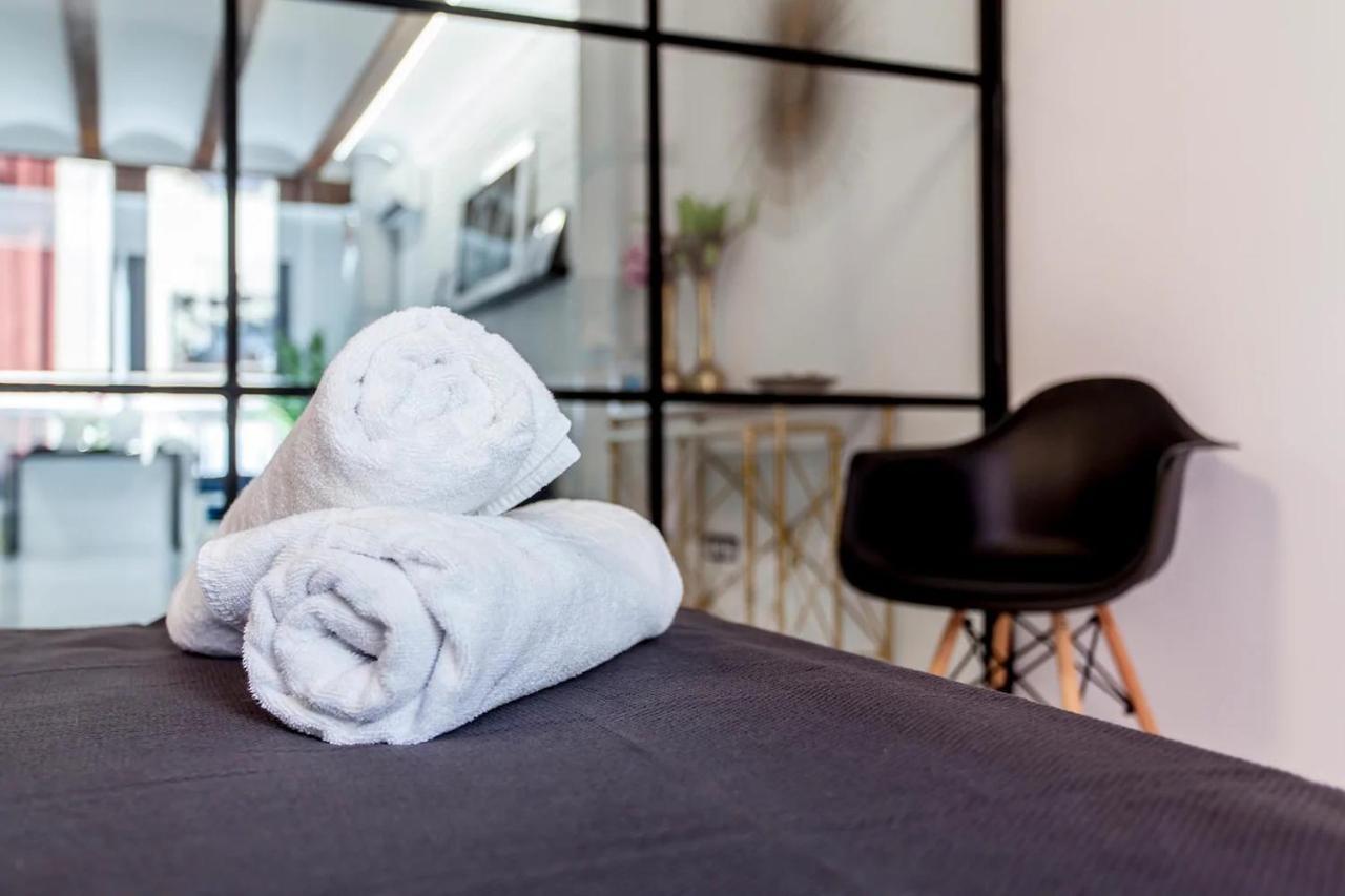Modern&Confort Premium Concept Ruzafa , Valencia Bagian luar foto